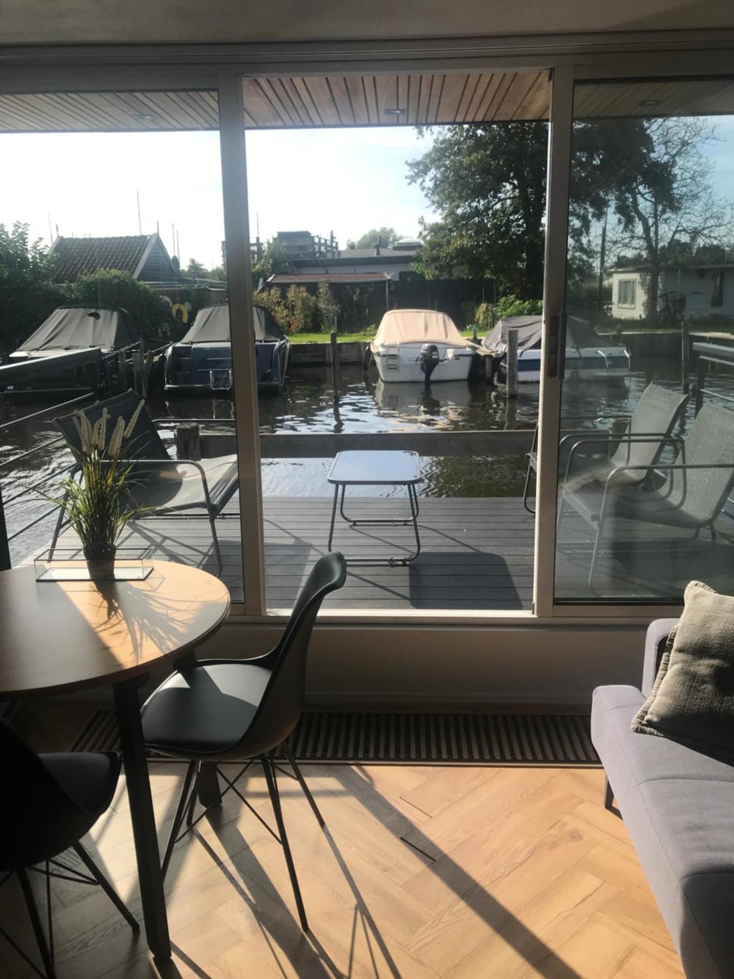 Quiet Waterloft Near Amsterdam And Schiphol Ws11 Hotell Aalsmeer Eksteriør bilde